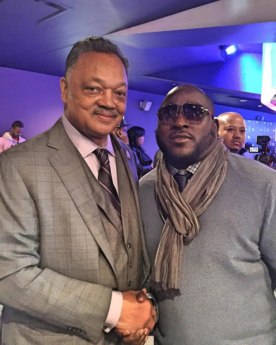 Rest in honor,  Rev Jesse Jackson @revjjackson.  Thank you for your service, your voice, and your commitment to our people. Prayers to his family and all who like myself were impacted by his work 🙏🏾❤️🕊️.