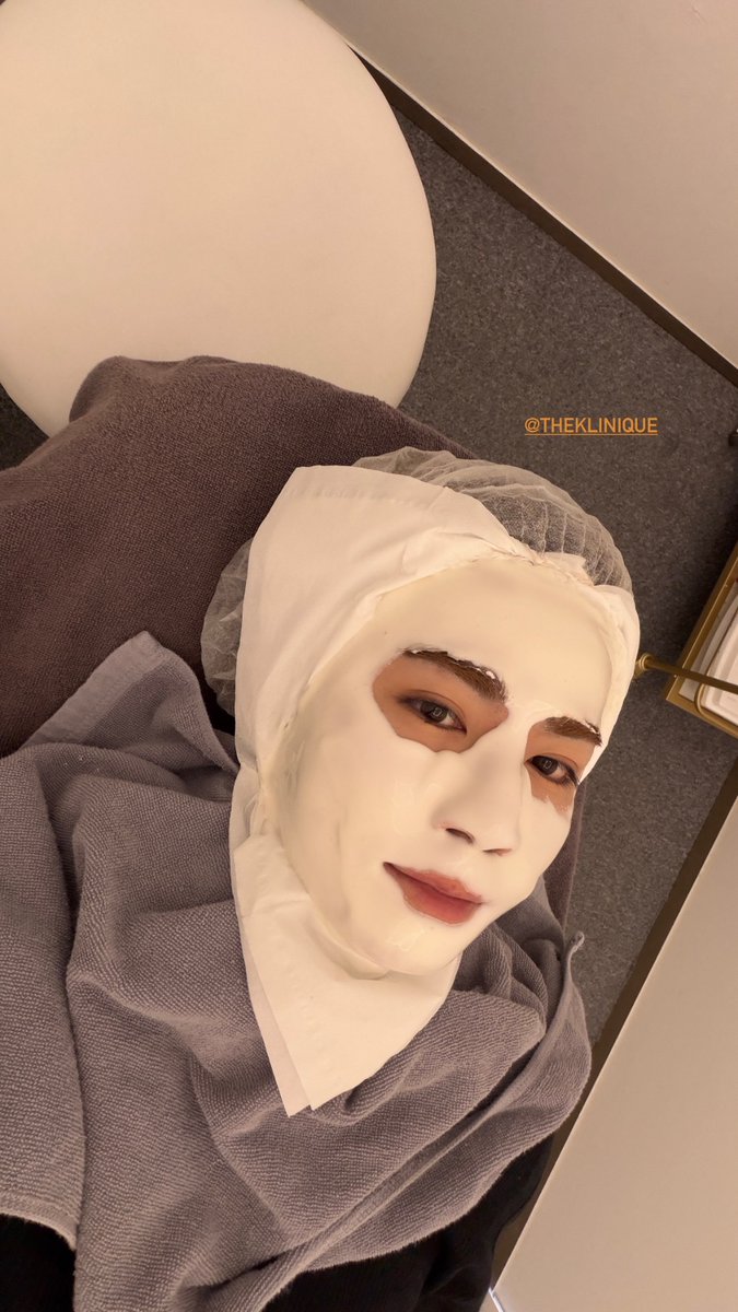 IGs : zeepruk

เสริมความหล่อ✨ <a href="/THEKLINIQUETH/">THEKLINIQUE</a> 

˚𖤐 <a href="/zee_pruk/">Z</a> 𖤐˚
#ZeePruk #Zunshine