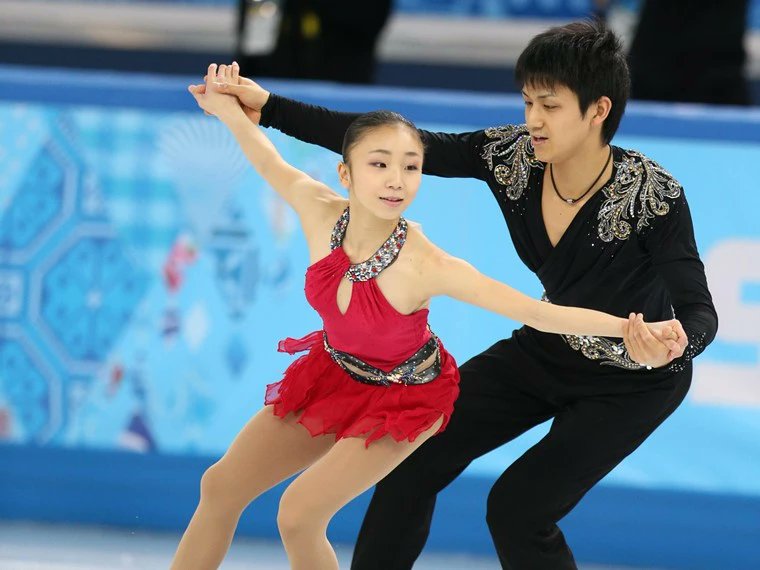 krstory In Japan, Narumi Takahashi, a pioneer of pair skating and the first partner of Ryuichi Kihara, provided commentary on their performance.