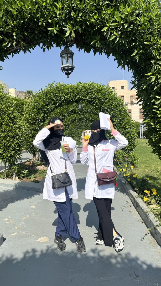 مـيَار بندر🐬 tweet media