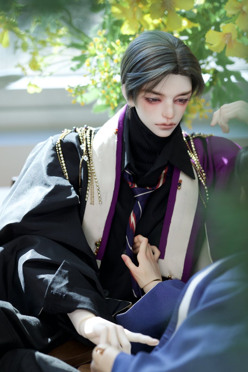 SWITCH official tweet media