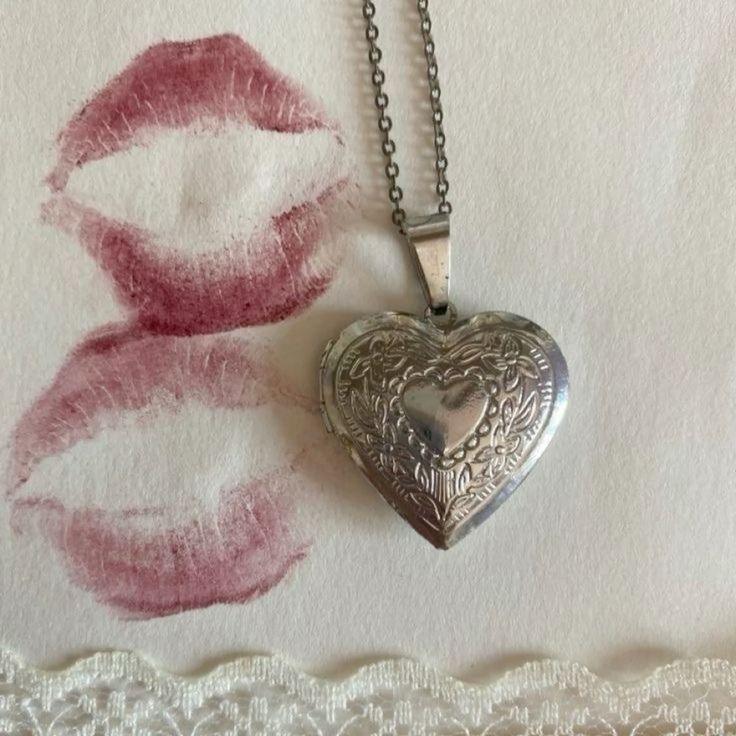 fawniepie's tweet image. ˚‧⁺ ･ ˖ ·˚ ౨ৎ ⋆｡˚ ⋆ ˚‧⁺
         moots hunt #edtwt &amp;lt;3 !! 

        ˗ˏˋ bibi | she/her | 23 ꕮ ׂ⭒
           ˚ basically my only diary ᨳິ  ݂ ֯  ˖ 
           ⭒latina |  student  |  kpop ⭒
      ⠀     ♡  /   ↺  to be moots !!