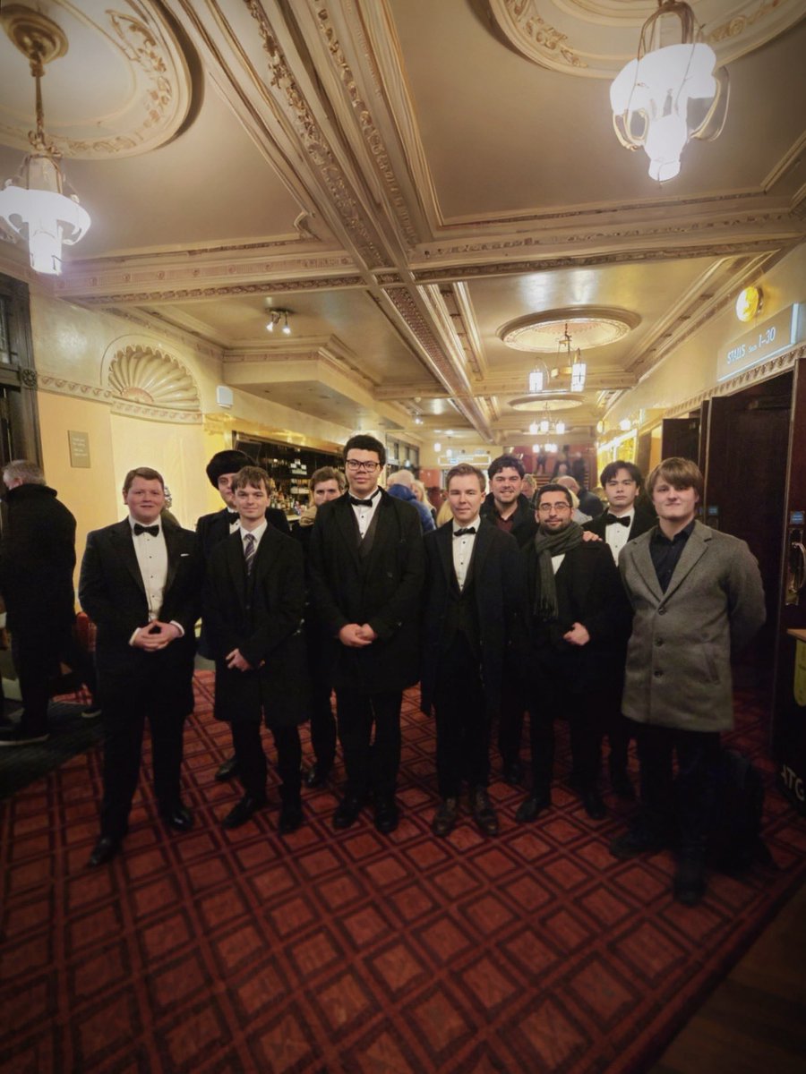 LanUniCons's tweet photo. Conservatives last night at the opera! https://t.co/pJ7BK5JjGN