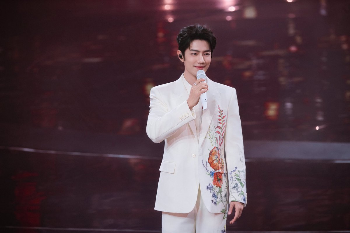XiaoZhan_OFC's tweet photo. 【260217 Photo】

#XiaoZhan1005NewsPort
#XiaoZhan #肖战

Xiao Zhan Studio Weibo updated:

With Xiao Zhan, may we share the passing times and unfold the brand new year ahead together. https://t.co/sOORYyT5dV