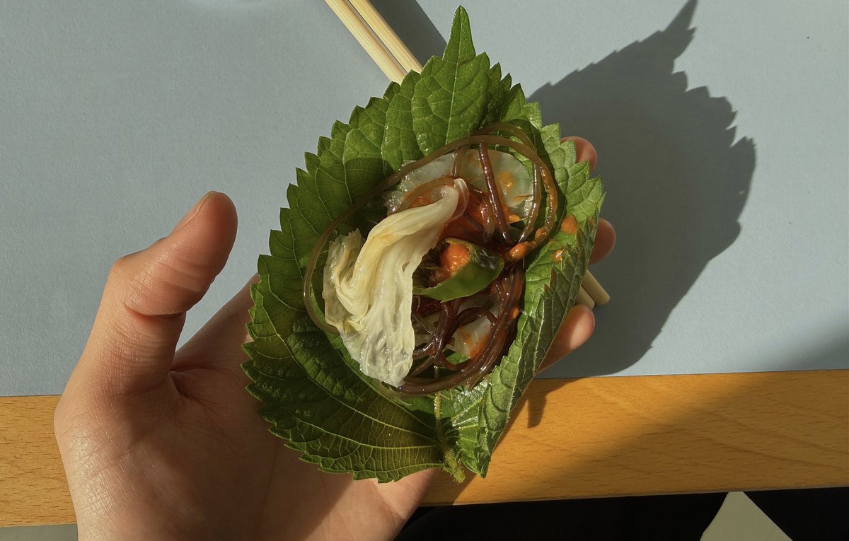 Leowon4life's tweet photo. Leo once said during a Leowon live that his wish was to light a scented candle and sit down to have a proper talk with Sangwon. now Sangwon posted a picture of a candle, hinted that they went to their apartment, and ate grilled meat together like hello this is gayer than kissing? https://t.co/L5xz1igRhR