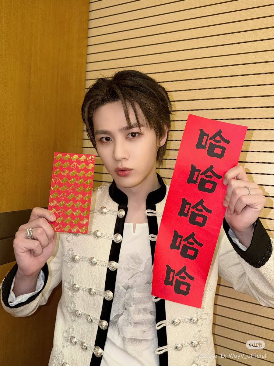 smoldejuns's tweet image. WAYV XIAOHONGSHU UPDATE