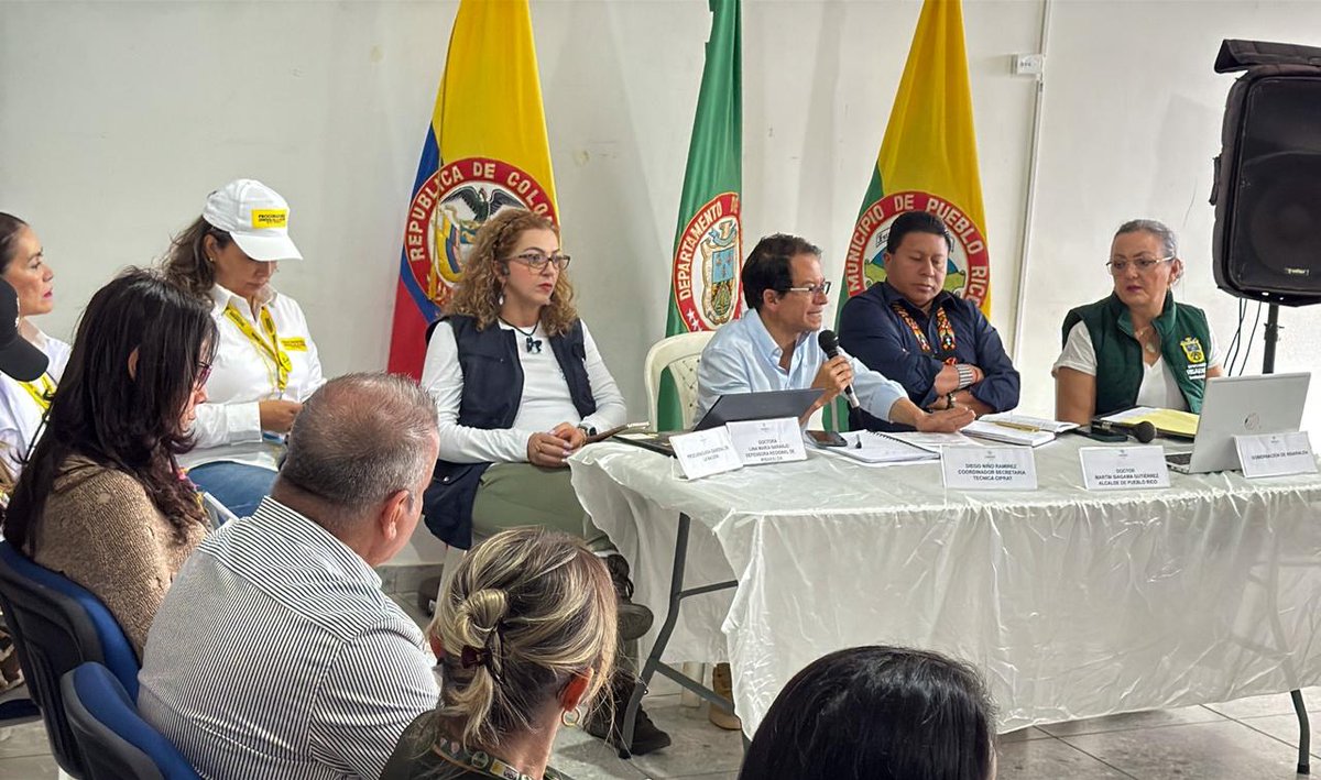 URestitucion's tweet photo. #AEstaHora | El director territorial de la #URT en Valle del Cauca, Jorge Arturo Vásquez, hace presencia en el Comité Intersectorial para las Respuestas Rápidas a las Alertas Tempranas (#CIPRAT) que se desarrolla en 📍Pueblo Rico - Risaralda y es liderado por @MinInterior donde se articula la respuesta estatal inmediata ante riesgos de violaciones a derechos humanos.