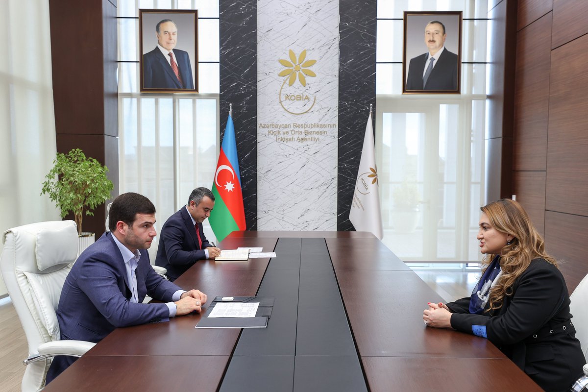 smbgovaz's tweet image. KOBİA-da növbəti vətəndaş qəbulu keçirilib. Qəbulda sahibkarların #biznes fəaliyyəti ilə bağlı müraciətləri dinlənilib, ehtiyacları olan #dəstək tədbirləri və qarşılaşdıqları məsələlərin həlli ilə bağlı müzakirələr aparılıb.

Ətraflı - smbgovaz.short.gy/jxfHtQ

#KOBİA