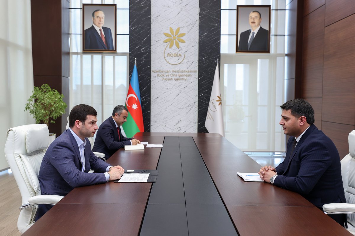 smbgovaz's tweet image. KOBİA-da növbəti vətəndaş qəbulu keçirilib. Qəbulda sahibkarların #biznes fəaliyyəti ilə bağlı müraciətləri dinlənilib, ehtiyacları olan #dəstək tədbirləri və qarşılaşdıqları məsələlərin həlli ilə bağlı müzakirələr aparılıb.

Ətraflı - smbgovaz.short.gy/jxfHtQ

#KOBİA