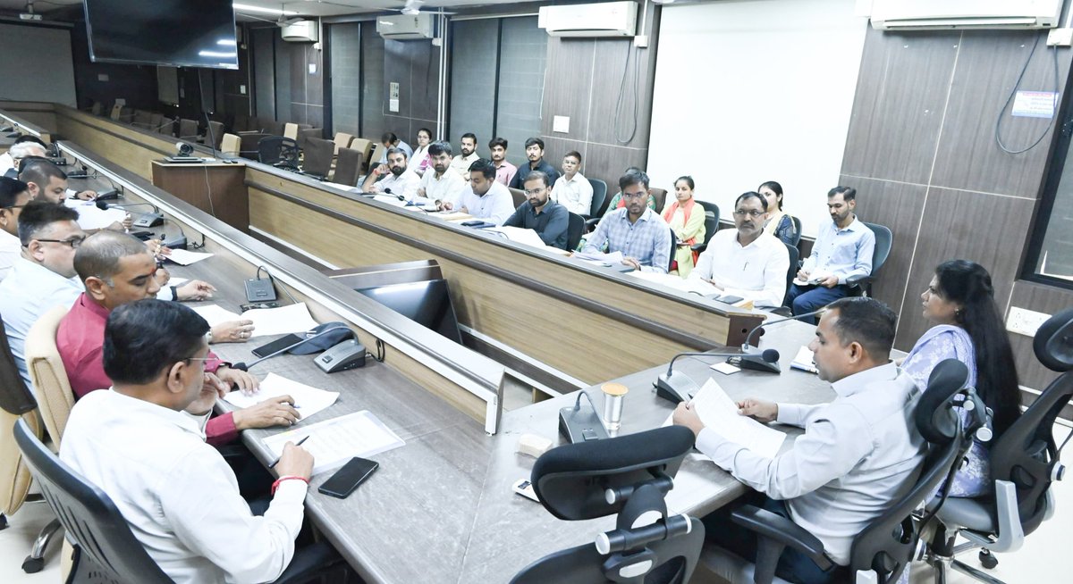 Collector Kheda tweet media