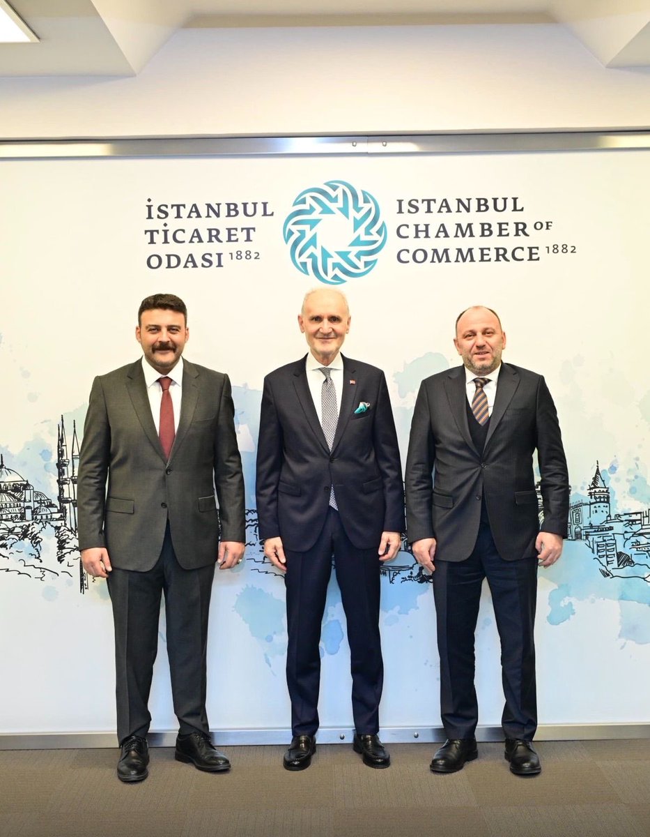 Esnaf, Ticaret Odaları, Meslek Kuruluşları, Sanayi ve İş Dünyasından Sorumlu İl Başkan Yardımcılarımız Sn. <a href="/Muratkaya1299/">Murat Kaya</a> ve Sn. <a href="/fatihkelesogluu/">Fatih Keleşoğlu</a>; İstanbul Ticaret Odası Başkanı Sn. Şekib Avdagiç’i ziyaret ettiler.