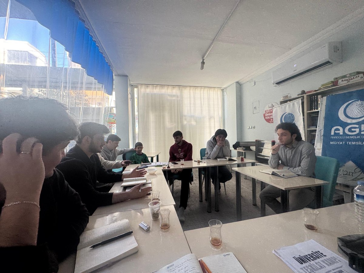 “İnsanlığın yeniden dirilişi, inananların omuzlarında yükselecektir.”

📌Bahar Dönemi Planlama Kampımızda Kordinasyon Toplantımızı Gerçekleştirdik.

📍Mardin