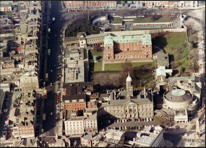 Architecture of Dublin tweet media