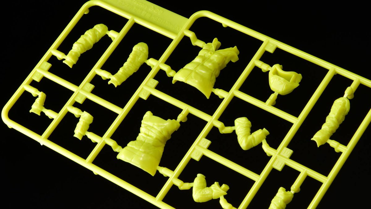 イラストから立体化された女の子なのに、なんだか妙に各部がマジなん