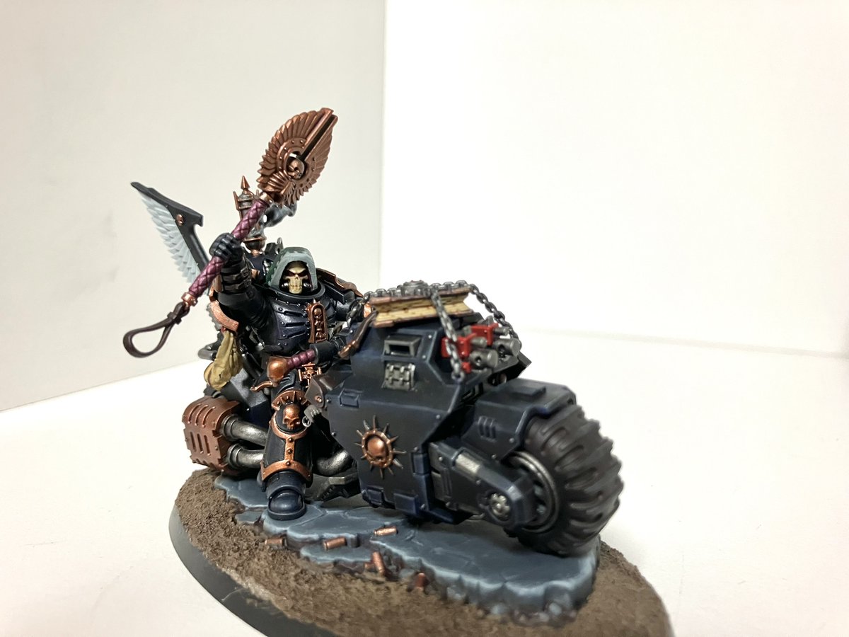 レイヴンウィングチャプレイン完成！ フードが大変だったけど