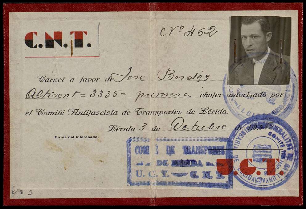Carnet de chófer del comité antifascista de transportes de Lérida CNT-UGT durante la revolución.