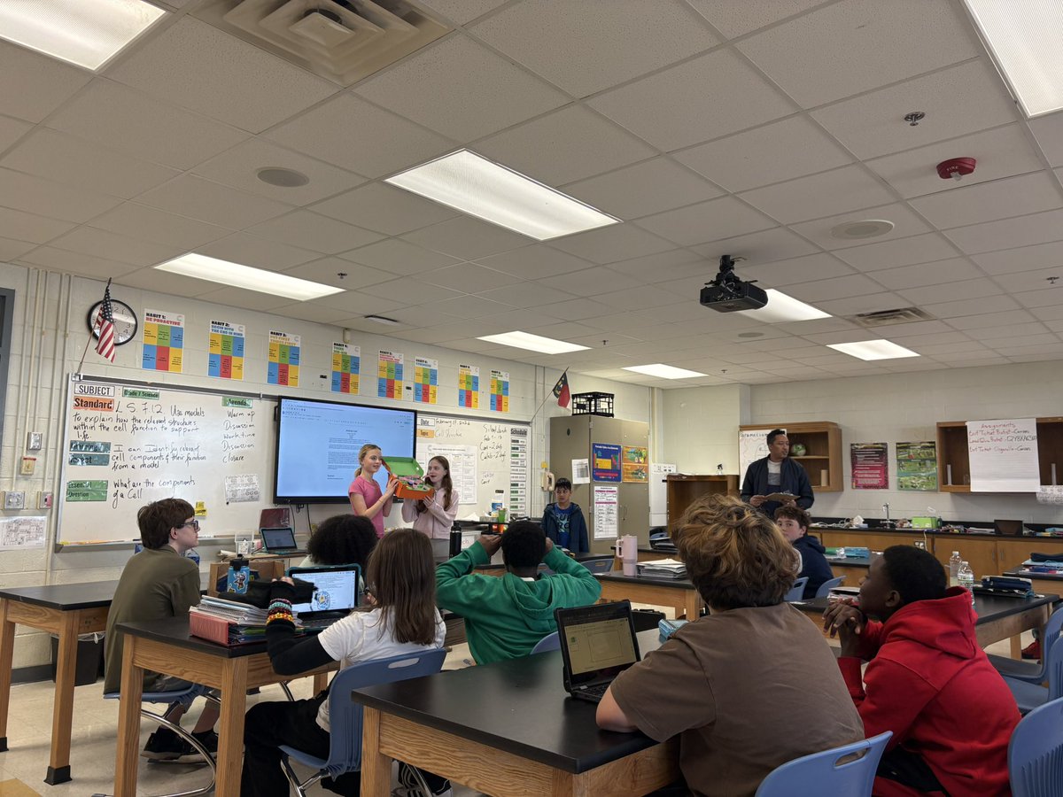 BrendanFetters's tweet photo. .@CMMSCougars 7th grade Science in action today in Mr. Lodenquai’s class! Students used models to identify and explain cell structures and polished group projects before presenting to peers. Strong collaboration, high engagement and academic discourse.

#BelieveInOurBrillance https://t.co/5itDO1abaB