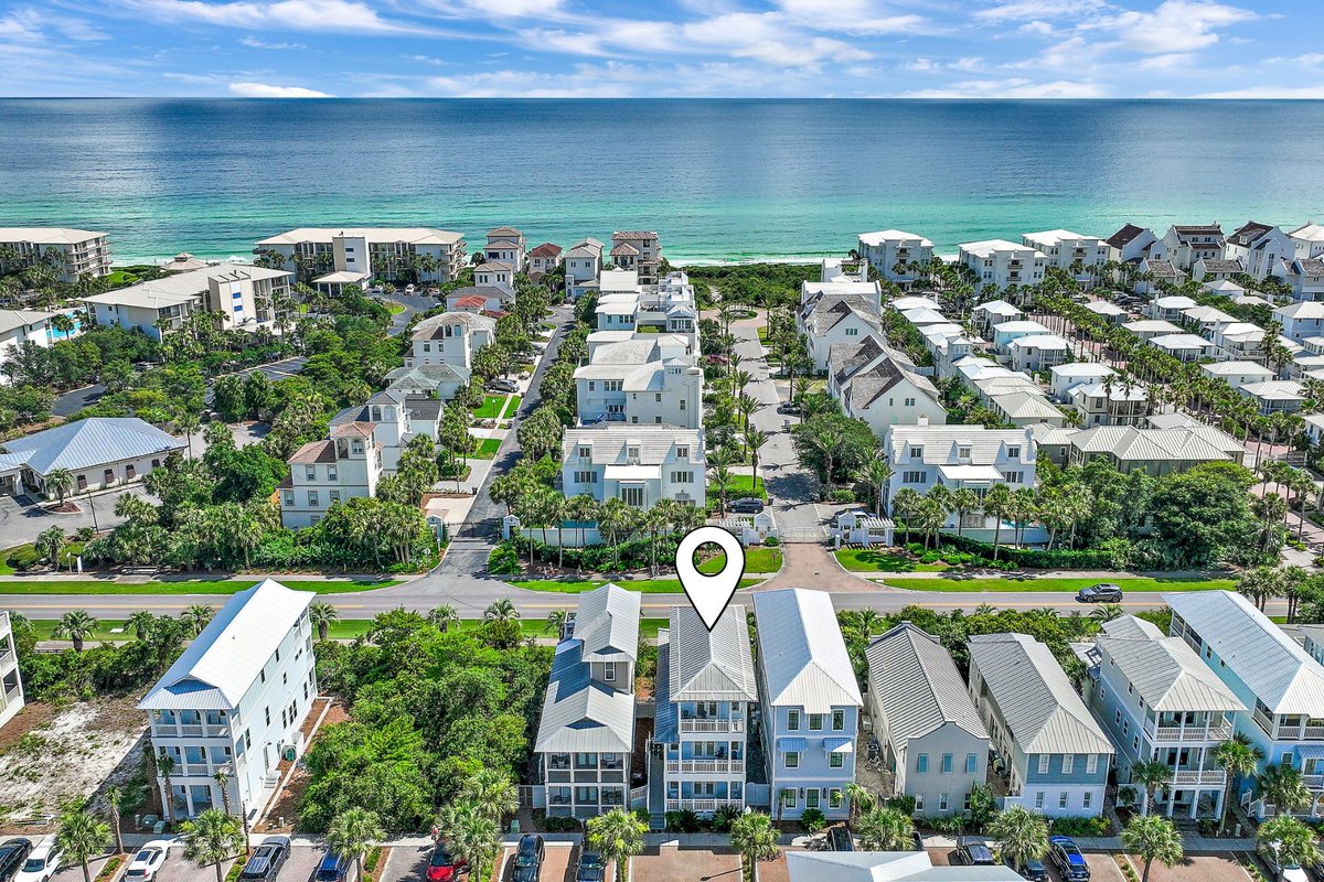 Royal_30A's tweet photo. Spring Break and summer on 30A start at 14 Trigger Trail. Four bedrooms, sunset views, Lagoon Pool access, and a shuttle to the white-sand beach near Rosemary Beach. 

Prime dates are still available—book your coastal escape now. https://t.co/mOnN287B6p https://t.co/WsM8q8G5d3