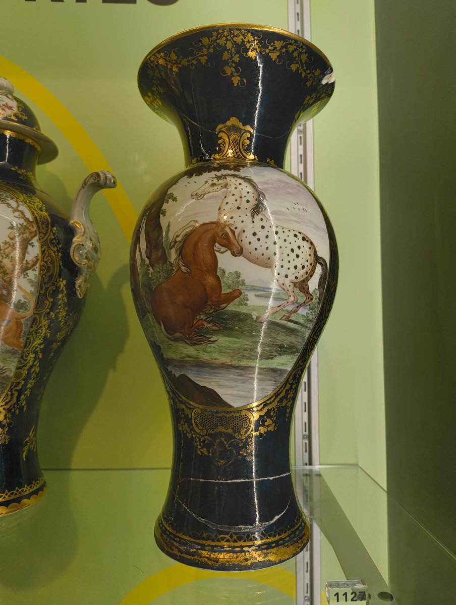 Museum of Royal Worcester tweet media