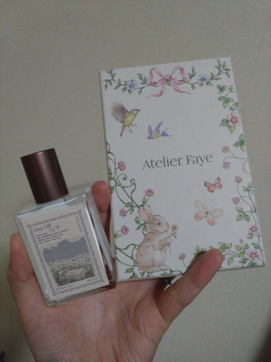 arashinae's tweet photo. デイオフ（Dayoff）使ってみました！

2月10日から17日まで メガデビュー特別割引 40％になっています。

ふんわりとした石けんの香り※2　
※2 香りの感じ方には個人差があります。
中身の石鹸の香りも驚くほどナチュラルで心地いいです。

【PR】 #アトリエフェイ #韓国コスメ #香水 https://t.co/PO7F9avM0O