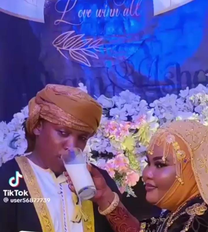 Dah kumbe ni Content ilikuwa 😂😂