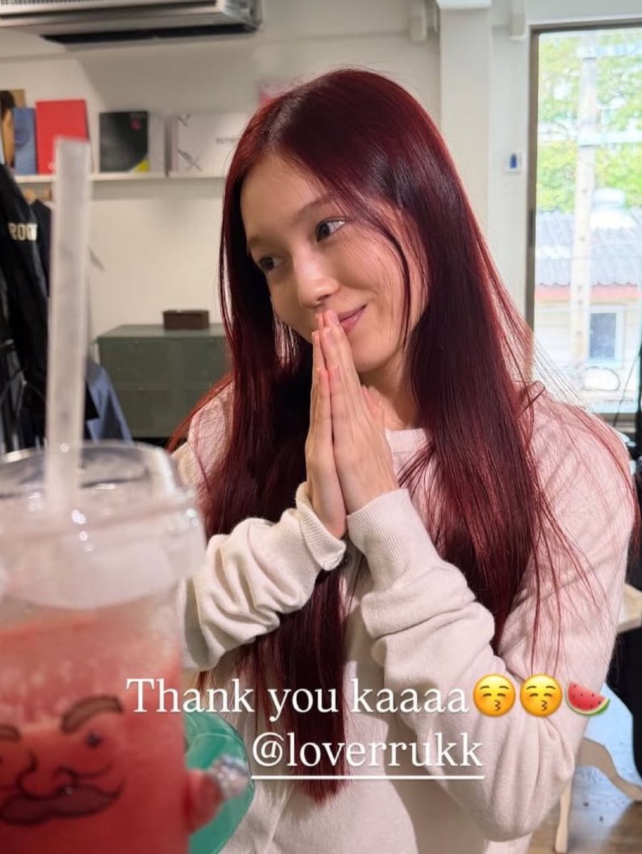 last time that dye is gonna touch her scalp on my kuchupuchu