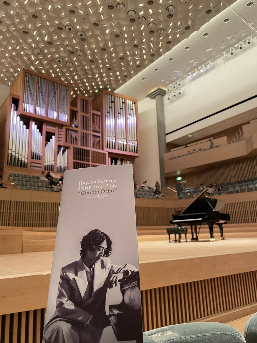 piano6376's tweet photo. #角野隼斗全国ツアー2026
私にとっての初日、
#京都コンサートホール 
初めて来ました！"左右非対称のパイプオルガンは珍しいので、京都の人のセンスですかね〜"、みたいなこと角野さんおっしゃってました！スケルツォの1音目の気迫にいきなり吸い込まれ、今日の私には子守歌の音色が極上に沁みました https://t.co/AFFwTYEpVl