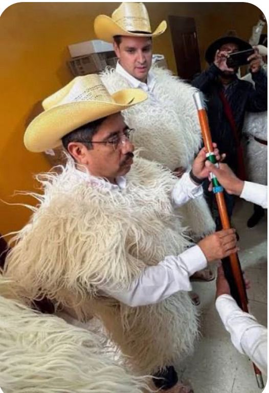 El Compa tweet media