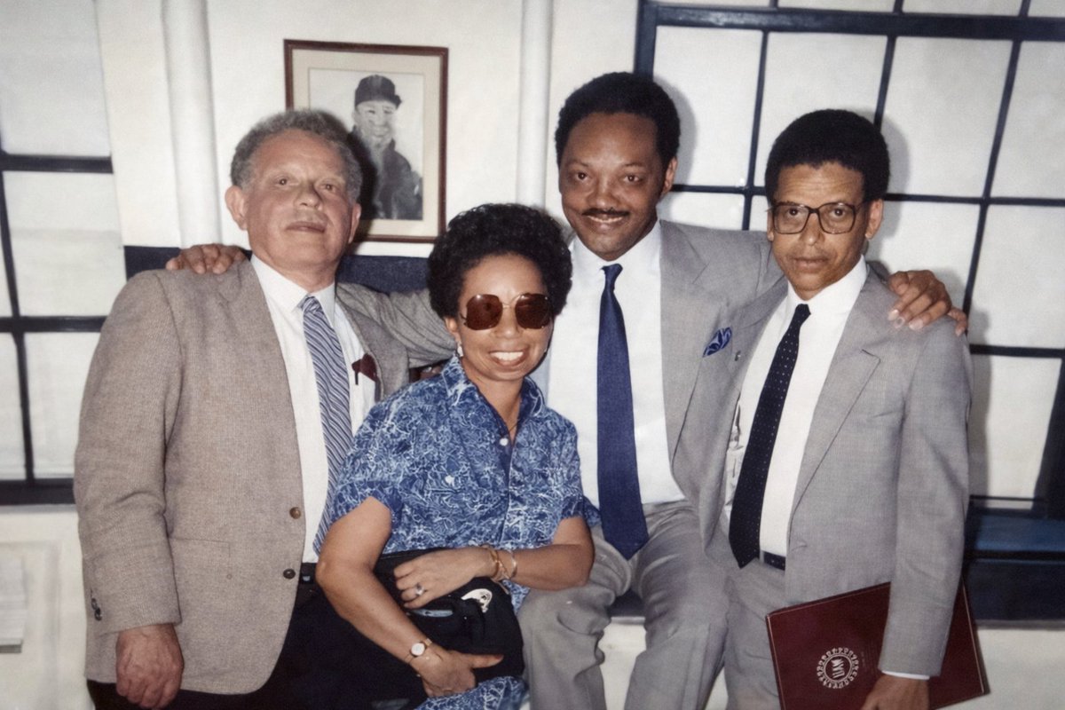 Alan Bowser tweet media