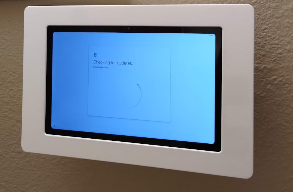 VidaBox's tweet image. Need a clean wall #TabletMount solution? This white Fixed Tilt #GalaxyTab VidaMount is perfect for Home Assistant, SmartThings, &amp;amp; more. Secured housing, flush against the wall, with effortless control.  It's a clean install, native tamper-resistance, and angled for visibility!