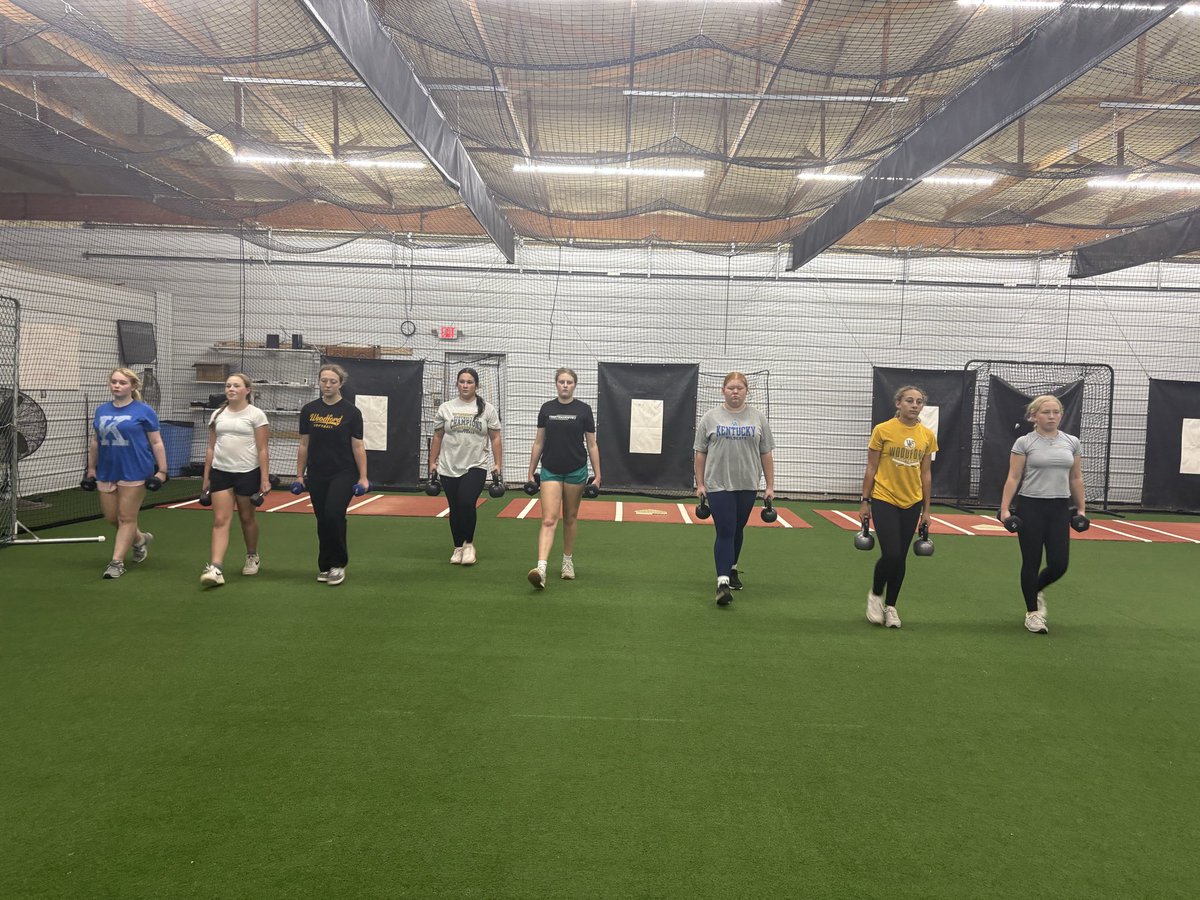 WoodfordCoFastpitch tweet media