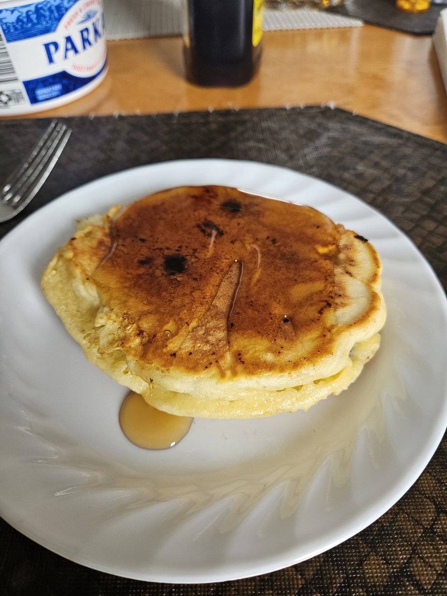 Drip some Maple syrup on my tittys its Pancake day!!! 🥞 🥞