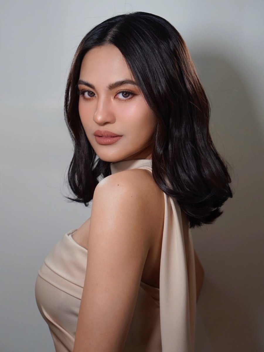 All for Julie ✨️ tweet media