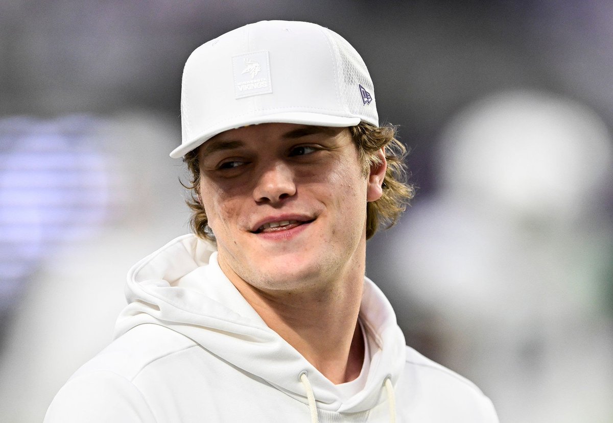 The Purple Persuasion tweet media