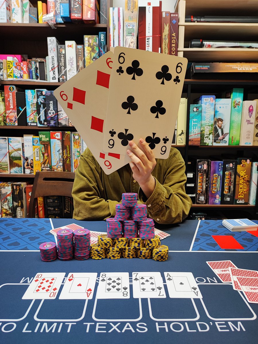 本日のポーカー会@横浜✨️

優勝は　ZAKUROさん👑

2位　Suさん　でした🎉

次回はシーズン最終戦！
twipla.jp/events/716942