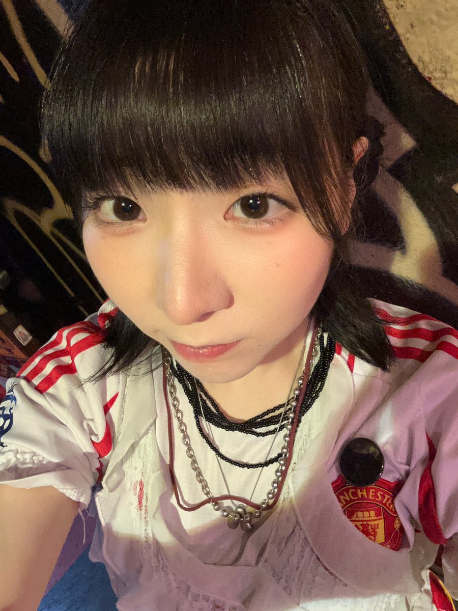 「宵祭 vol.7」新宿ANTIKNOCK
ありがとうございました〜〜！！！
フロアが超楽しそうで平日から嬉しい気持ちになったなど、周りの出演者さん達の熱いライブに感化されたりなど！！！
次回のライブは2/21(土)カムチンカレーフェスでーす！！大好きな人たちと一緒すぎるし、カレーも大好き！たのしみ〜！