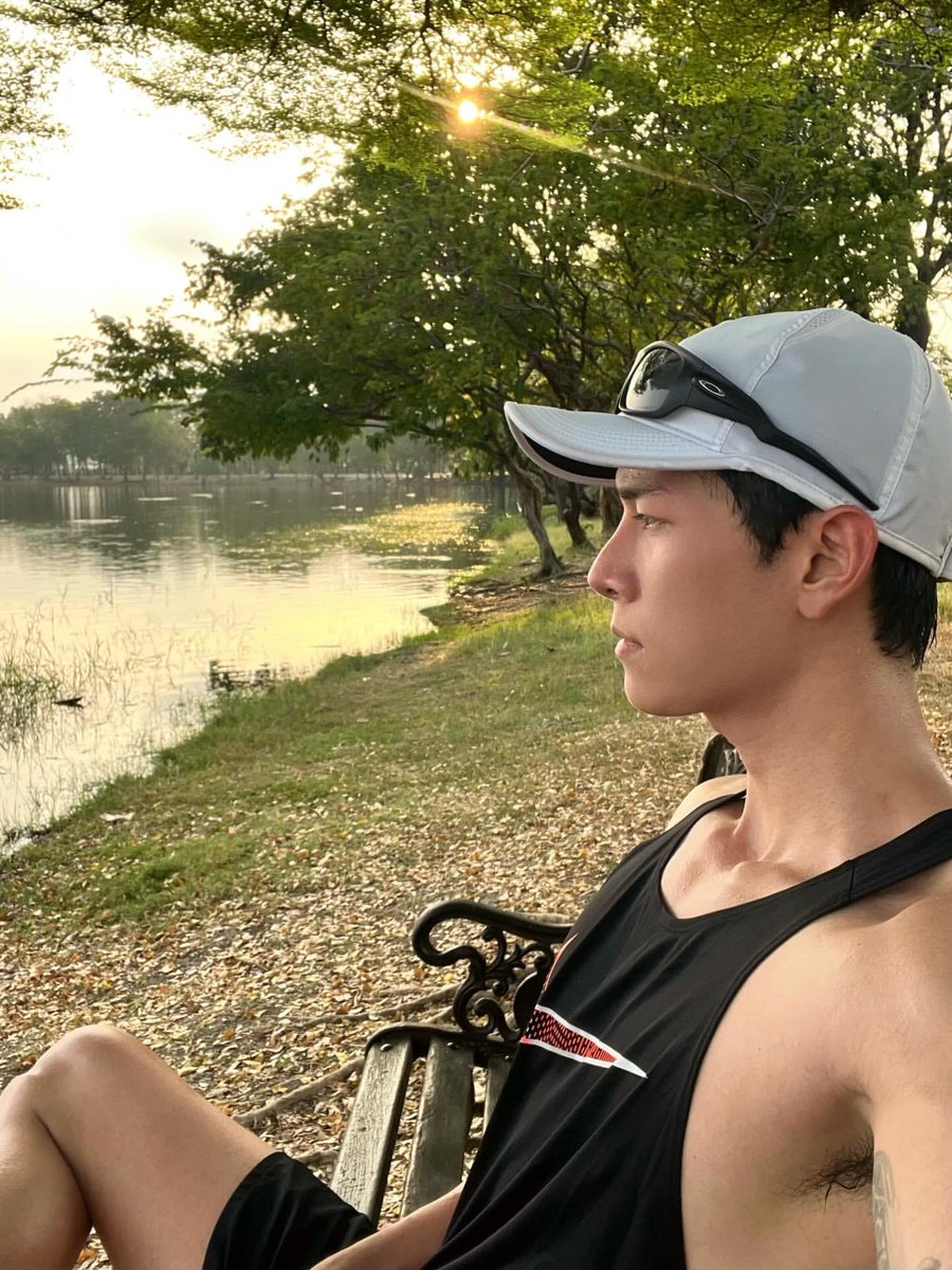 This morning 🏃🏻‍♂️💪#ก็อตอิทธิพัทธ์

IG:Gxxod update