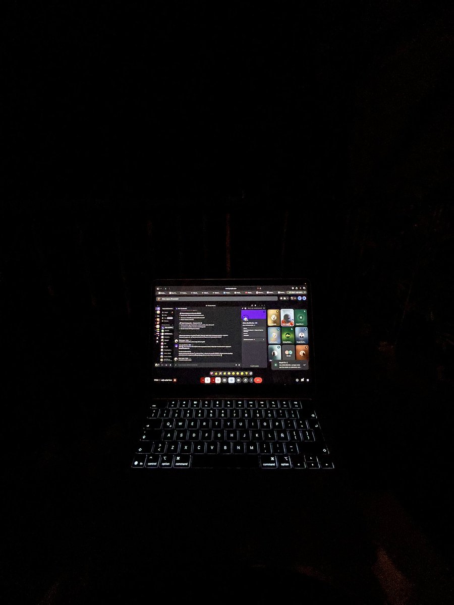 Vibe coding en la selva 🌙🌿