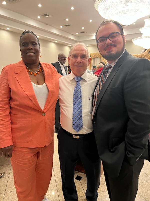 KristiTalmadge's tweet photo. @streetglide12 @bodenkelly @Keeepenitreal @marceelias I'm gonna pass on the honoring of Wanda "the Ballot Stuffer" Geter-Pataky getting honored in Bridgeport for Black History Month. 😆
At least now we know #WheresWanda is busy pretending she is not facing 97 felonies.
All roads lead back to Mario Testa.
https://t.co/N2ggSw0v5Y https://t.co/UDoDrLhjD9