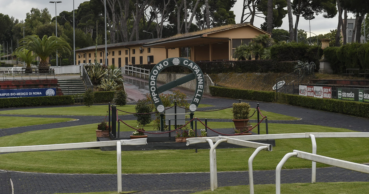 #Cronache #Ippica #Politica Capannelle, stop alle corse fino a settembre 2026: il Masaf rimodula il calendario e convoca riunione urgente dlvr.it/TR0vYb