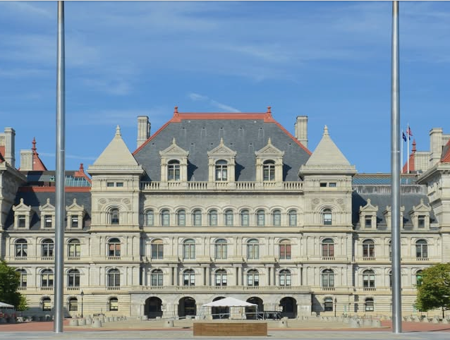 HumanLifeReview's tweet photo. New York Governor Kathy Hochul’s proposed budget includes 65 million dollars to support “abortion access” through a variety of funds.

📰 Read the latest update on New York state's abortion funding in our NEWSworthy column at HLR online👇
https://t.co/APHYXVP1Uc https://t.co/JshXmi11xS