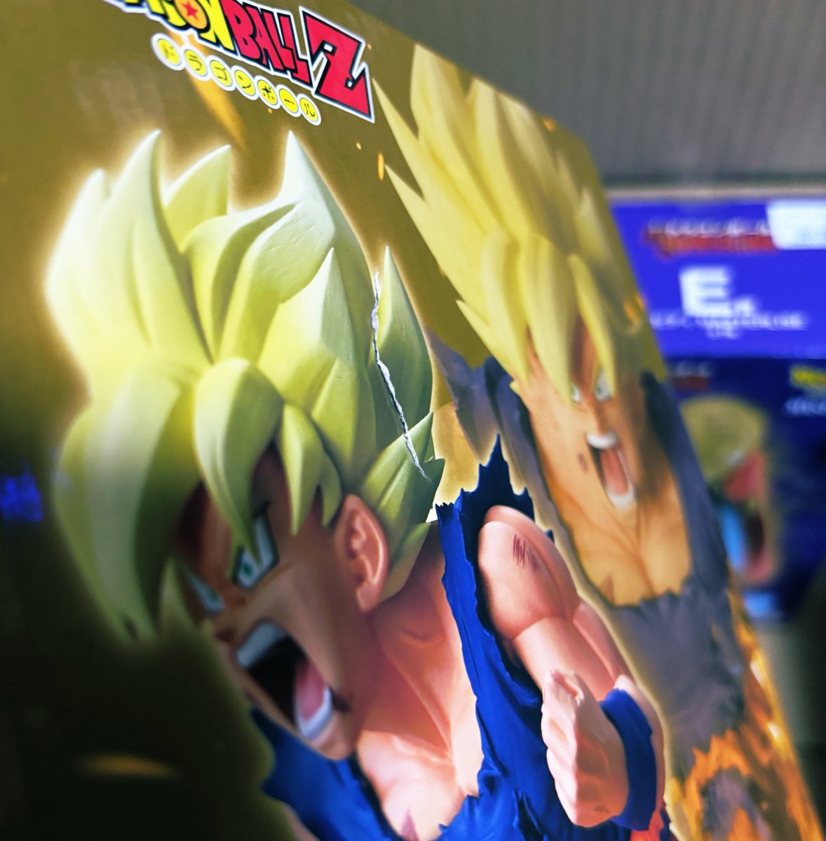 超サイヤ人悟空の箱が破れてるんだが… フィギュアは大丈夫かしら？