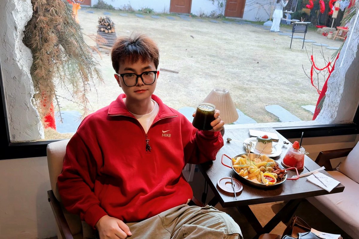 Aaron_Qer's tweet photo. 新年快乐 https://t.co/ACa9rAVGHx