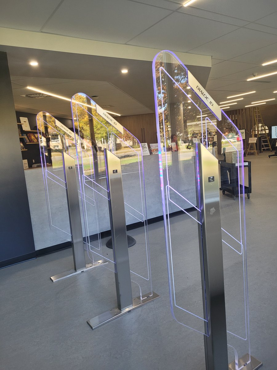 DialocID's tweet photo. Beautiful installation of our Diamond RFID Premium detection system in the library of Cégep de Trois-Rivières, Canada. Well done by our partner APTQ!
#LibrarySolutions #libraryrfidsystem #rfidlibrarygate #dialocidlibrarysolutions https://t.co/vGzosDs4Ew