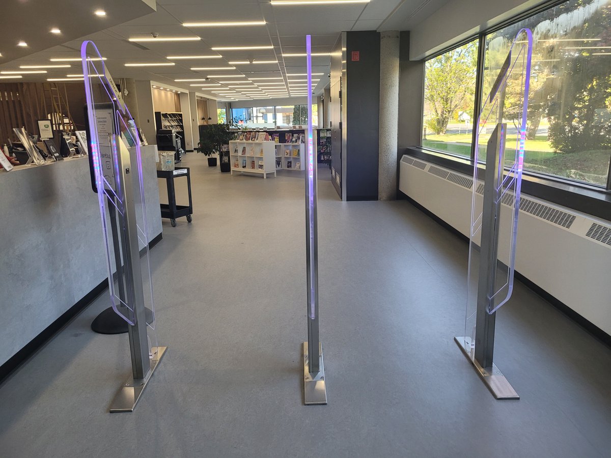 Beautiful installation of our Diamond RFID Premium detection system in the library of Cégep de Trois-Rivières, Canada. Well done by our partner APTQ!
#LibrarySolutions #libraryrfidsystem #rfidlibrarygate #dialocidlibrarysolutions