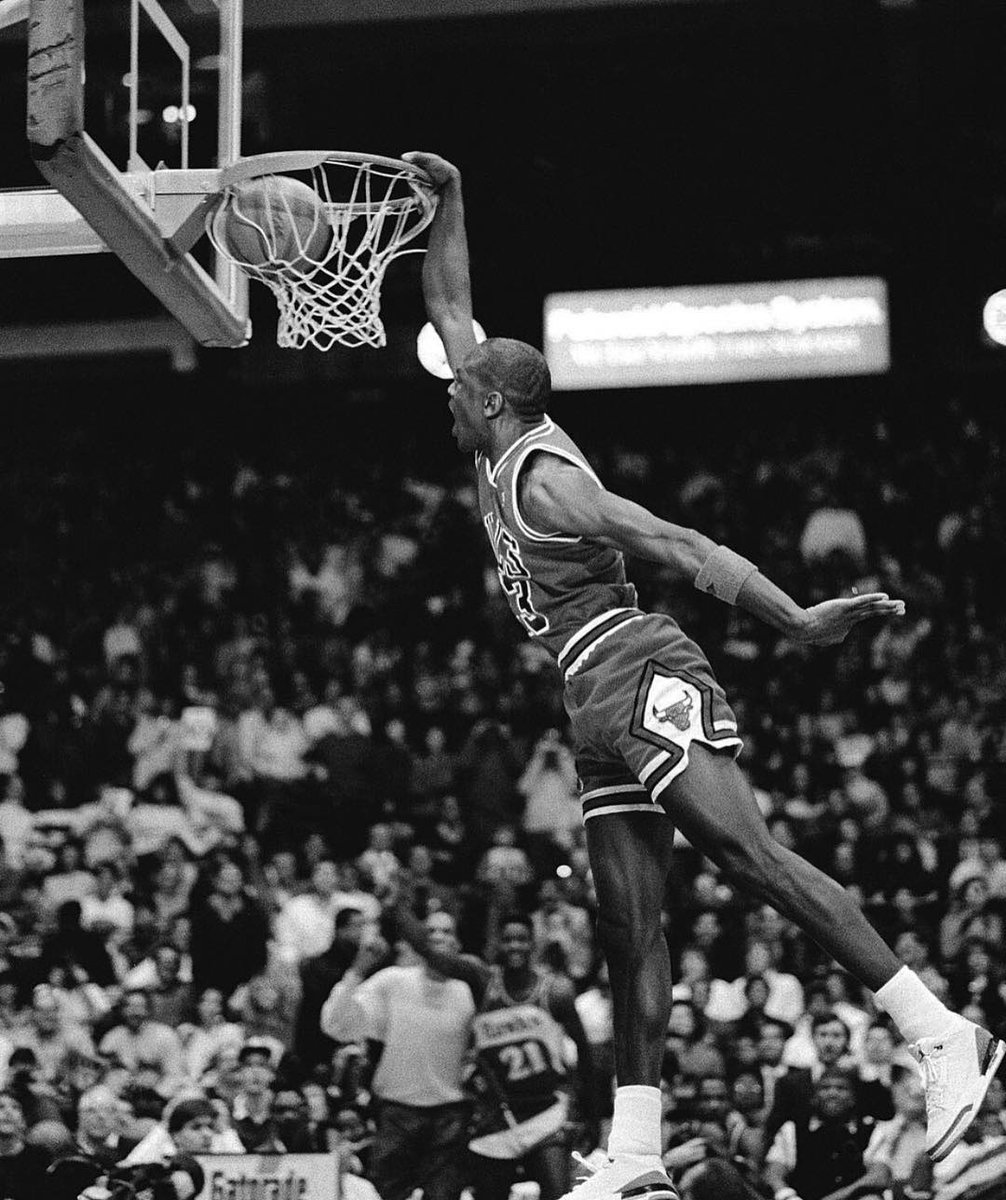 Happy 63rd birthday to His Airness, Michael Jordan. 💫