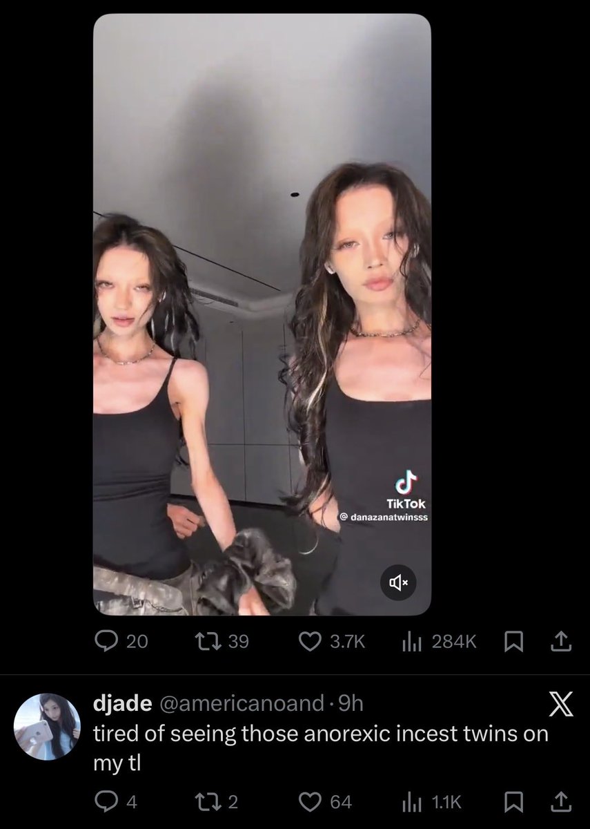 v4mpcals_'s tweet photo. i like when my tl harmonises like this https://t.co/KtzYAgc1Os