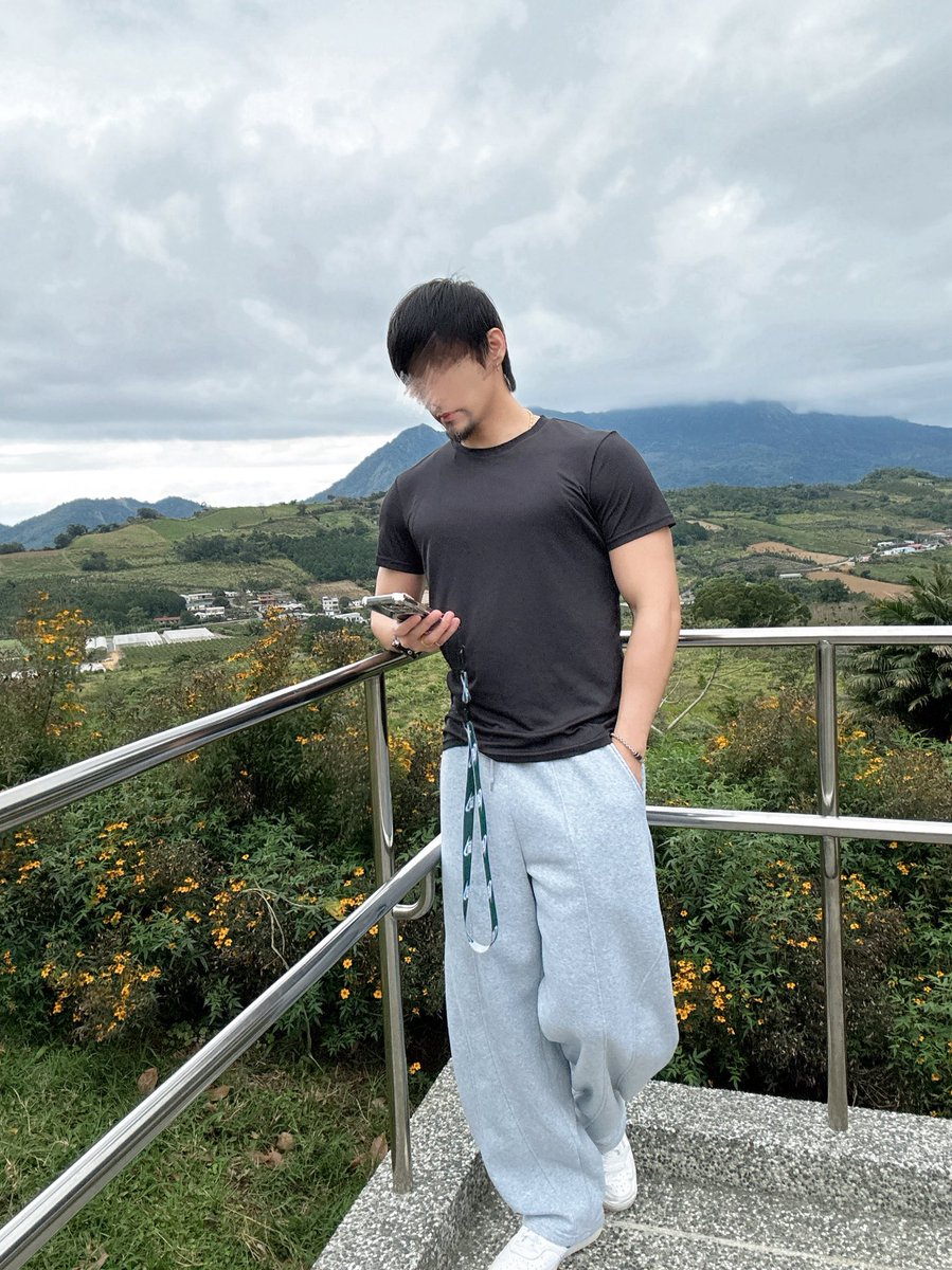 你家大叔 tweet media