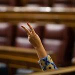 aalfarodiaz's tweet photo. Art. 67.2 Los miembros de las Cortes Generales no estarán ligados por mandato imperativo.

La constitución es la mayor mentira de nuestra historia https://t.co/FndCUhuIk0
