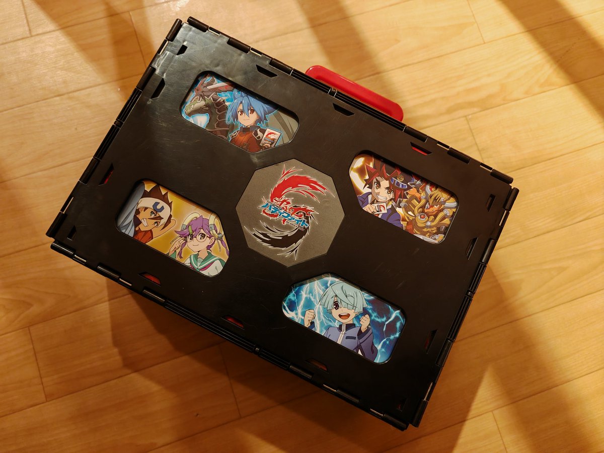 最近バディファイト流行ってるから探してみたんだけど、このプレイ